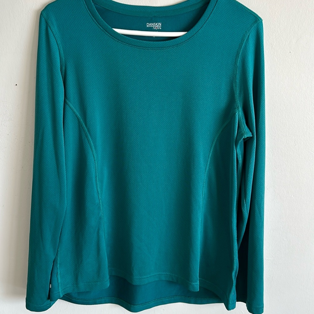 Danskin Now long sleeve top size L